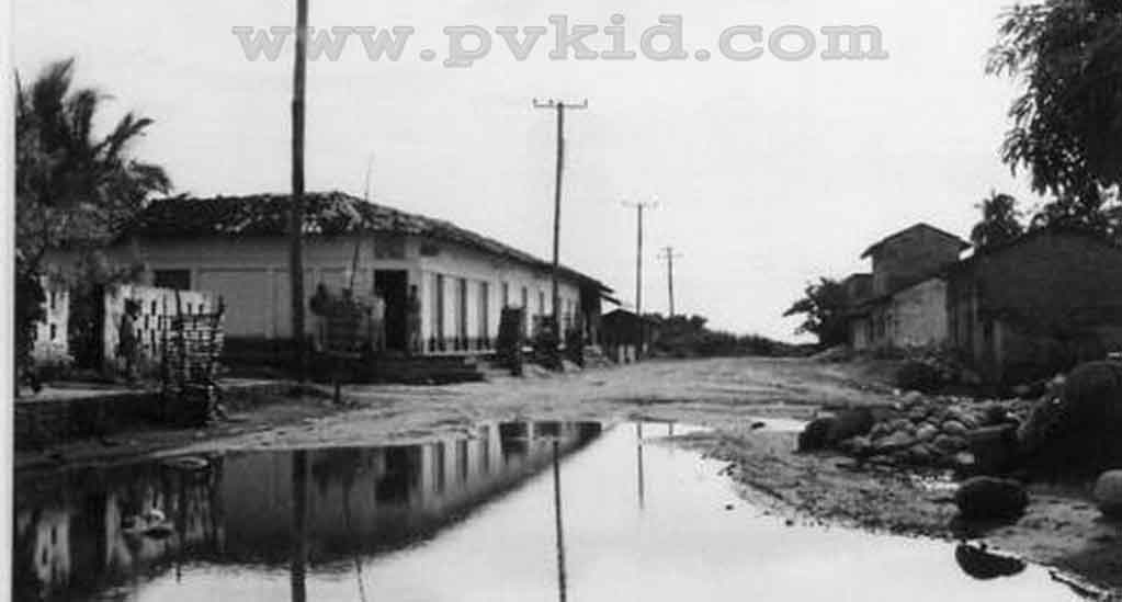 Old Photos of Puerto Vallarta Second Slider 28